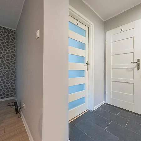 Citystay Pomorska 4 Pokoje * גדינייה