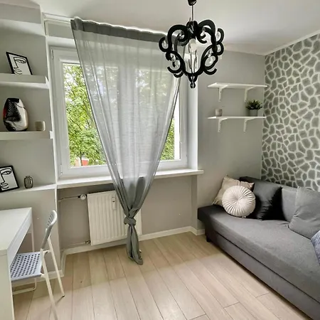 Citystay Pomorska 4 Pokoje *